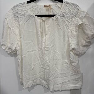 Hem & Thread Cream Pintuck Peasant Top